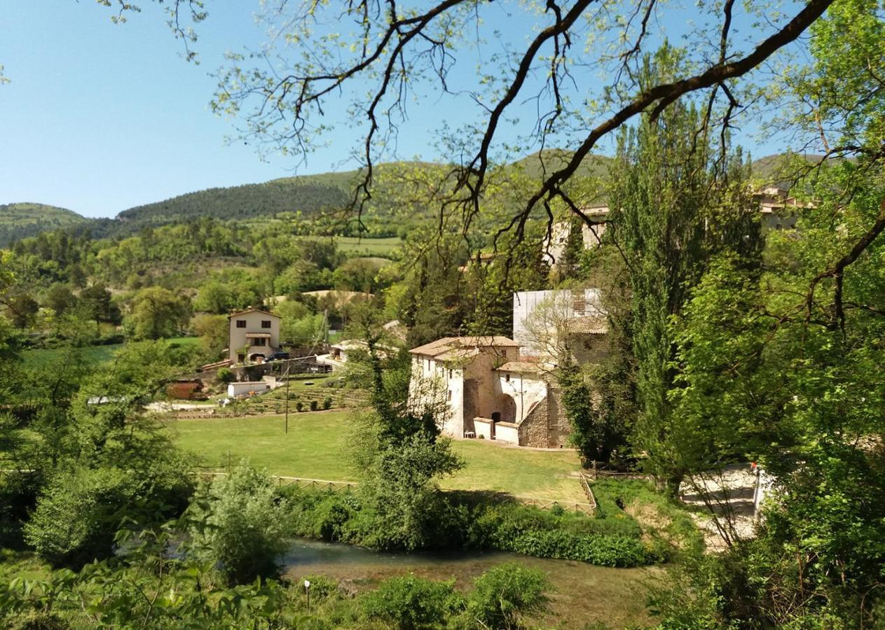 B&B Dell'Osteria SantʼAnatolia di Narco Buitenkant foto